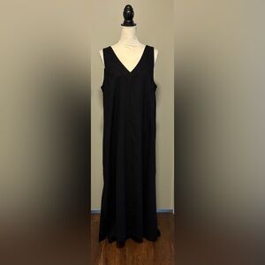 NWT DKNY linen blend dress. Size L